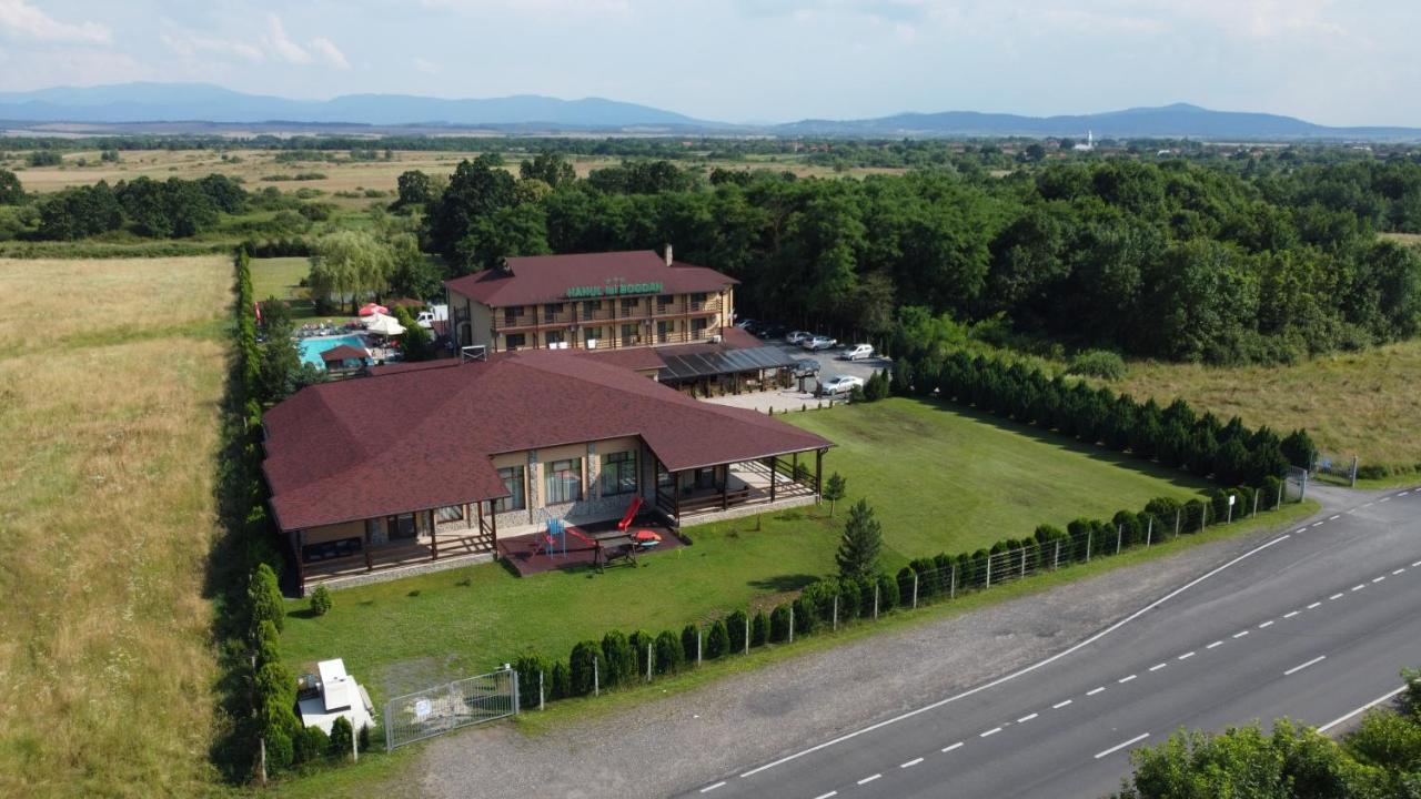 Hanul Lui Bogdan Economy Inn Faget  Екстер'єр фото