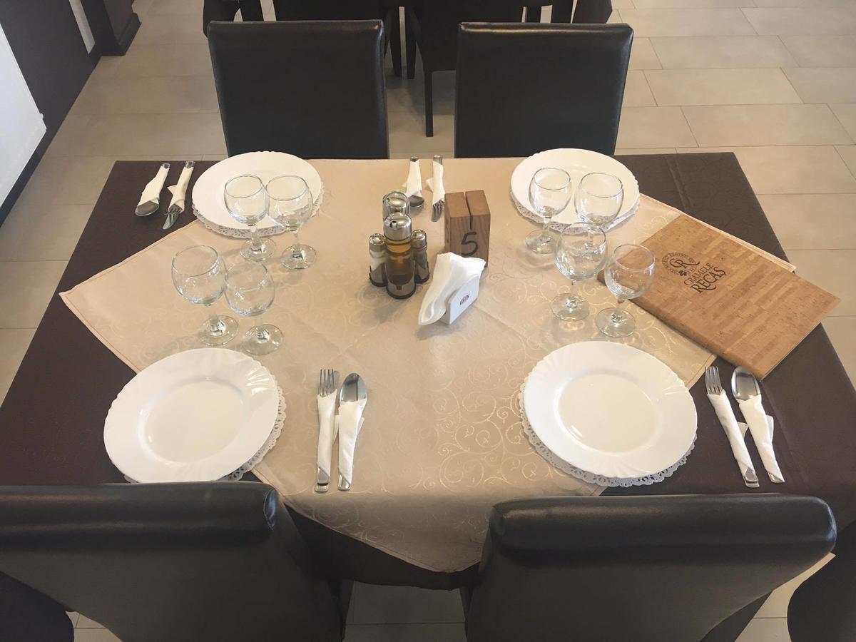 Hanul Lui Bogdan Economy Inn Faget  Екстер'єр фото