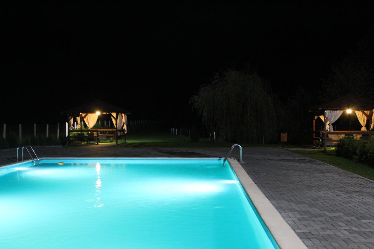 Hanul Lui Bogdan Economy Inn Faget  Екстер'єр фото