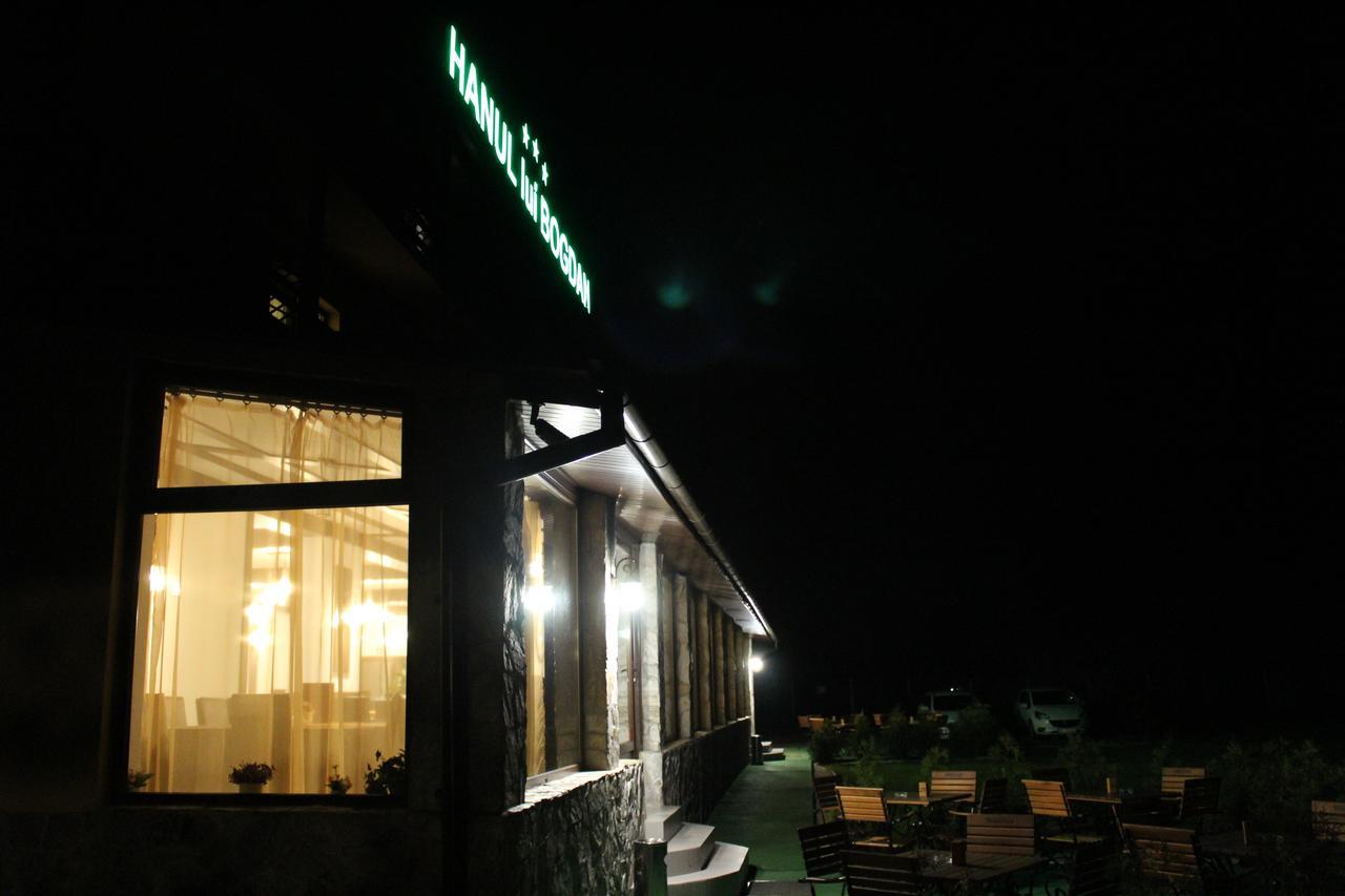 Hanul Lui Bogdan Economy Inn Faget  Екстер'єр фото